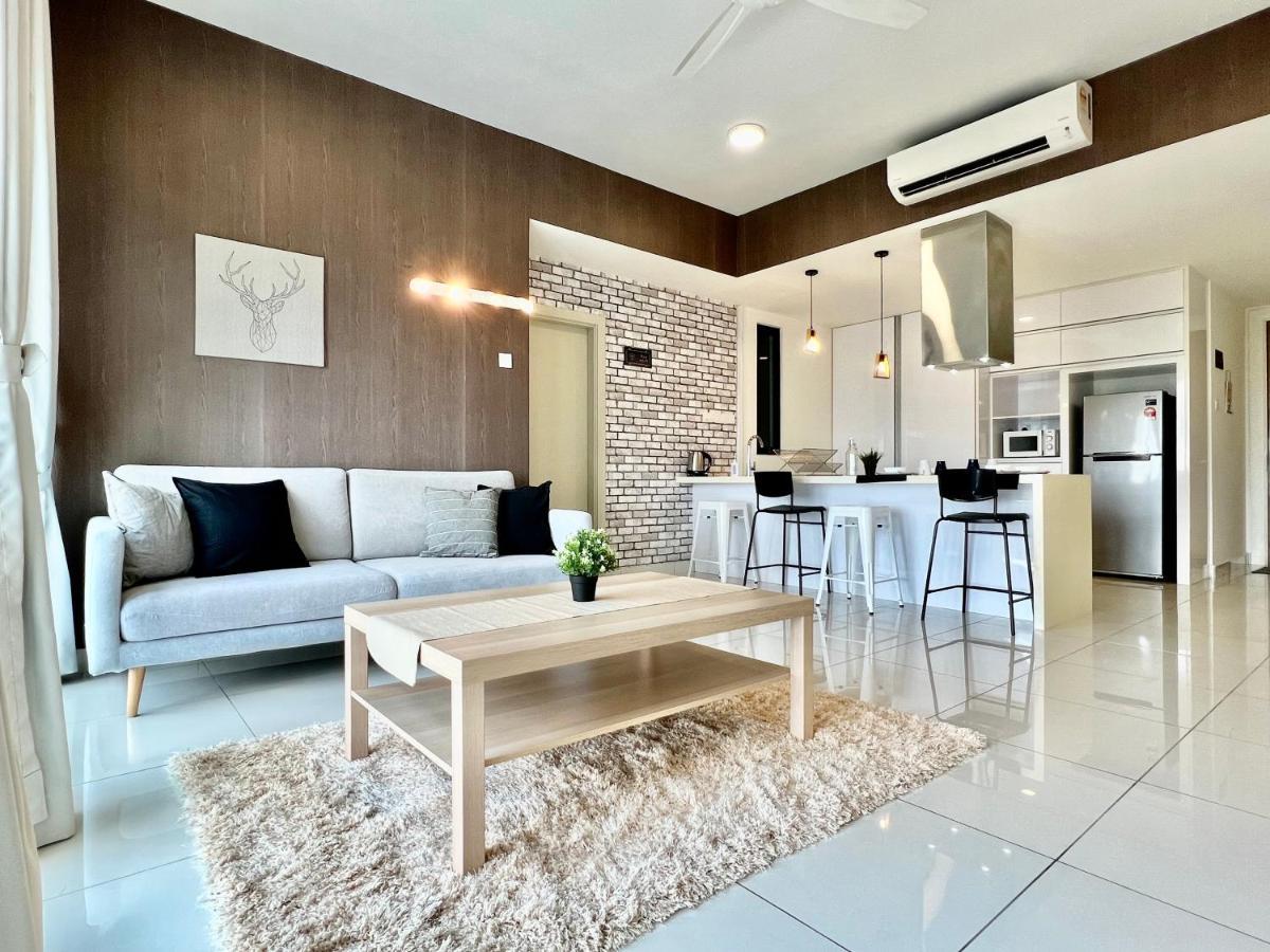 Royale Cottage Midvalley Netflix Pools 4 Pax Johor Bahru Exterior foto